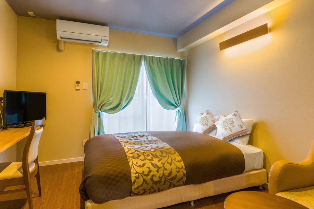 Mr. Kinjo In Shiozaki Apart otel Itoman Dış mekan fotoğraf